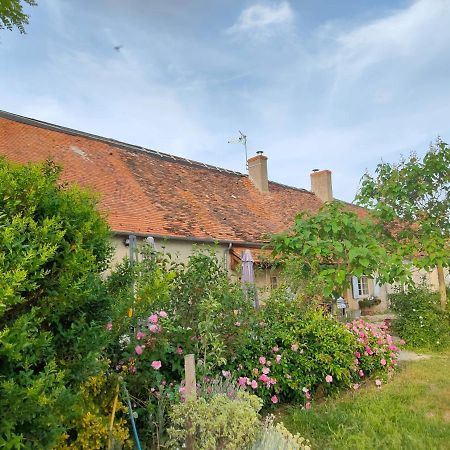 Gite De La Maison Fort Vereaux Экстерьер фото