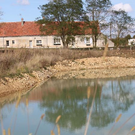 Gite De La Maison Fort Vereaux Экстерьер фото