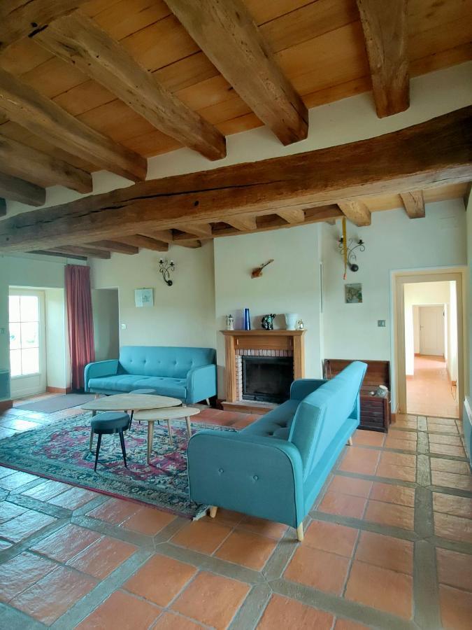 Gite De La Maison Fort Vereaux Экстерьер фото