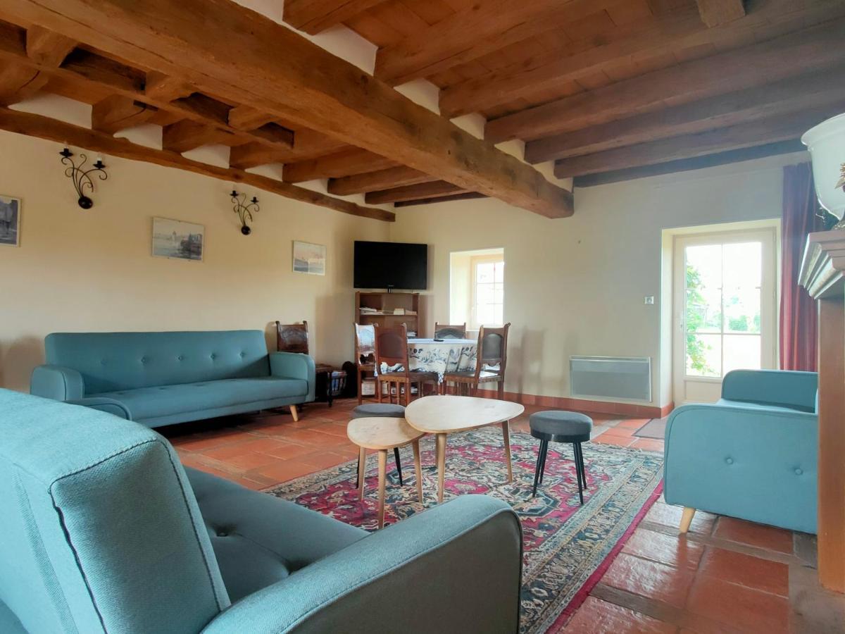 Gite De La Maison Fort Vereaux Экстерьер фото